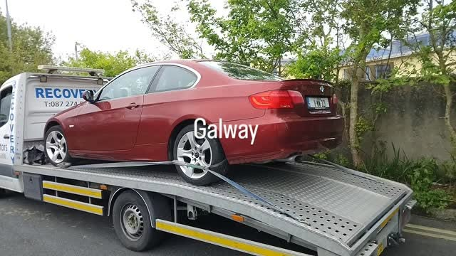 BMW 3 Series coupé, front-end damage, still bought for cash.