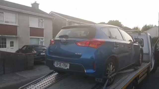Toyota Auris off the driveway. Free collection as always.